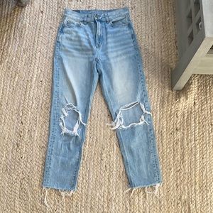 American Eagle high rise ankle jeans size 0